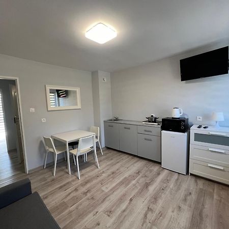 Osrodek Wypoczynkowy Slonce Bobolin Hotel Dąbki Buitenkant foto