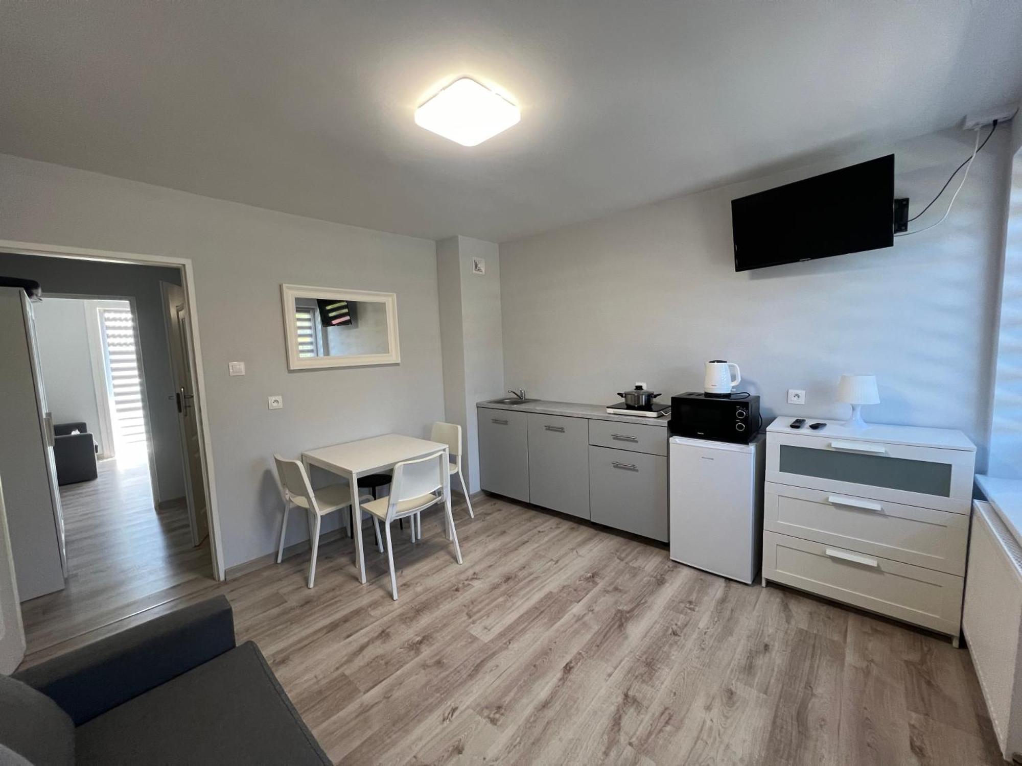 Osrodek Wypoczynkowy Slonce Bobolin Hotel Dąbki Buitenkant foto