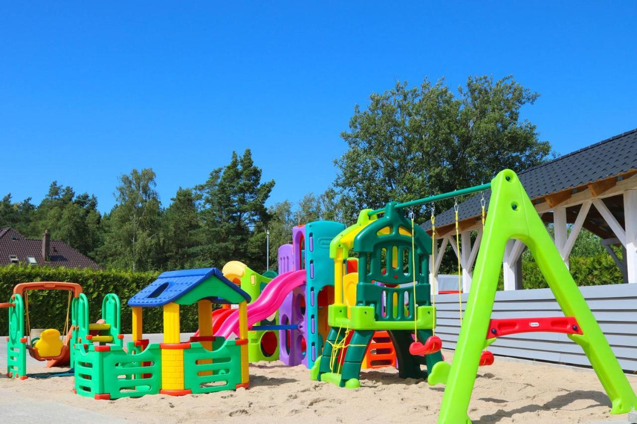 Osrodek Wypoczynkowy Slonce Bobolin Hotel Dąbki Buitenkant foto